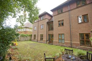 Photo 1- click for photo gallery